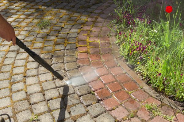 Walkway Cleaning Service in Barrington