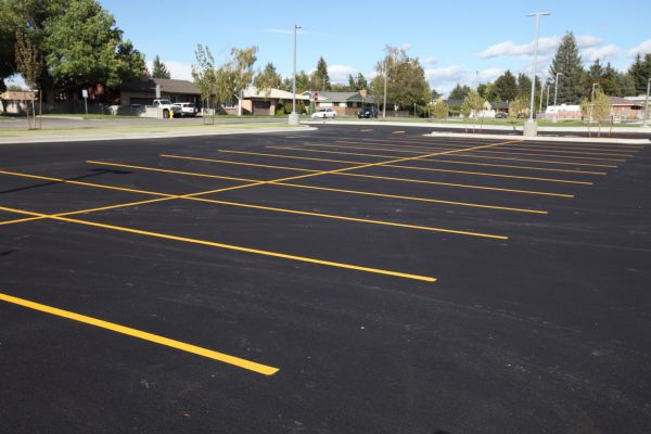 Parking Lot Washing in Barrington