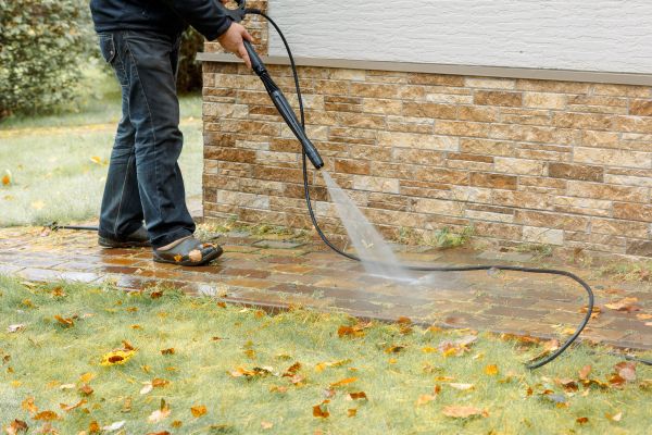 Residential Powerwashing in Barrington
